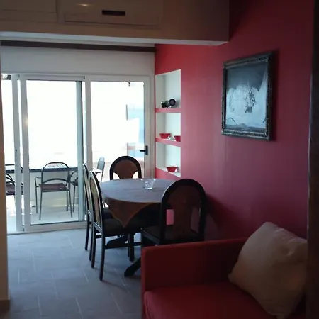 Apartments Fani Brela Pokoj fotografie